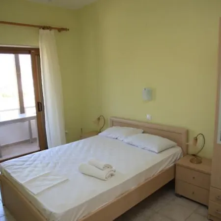 Paradise Apartment *